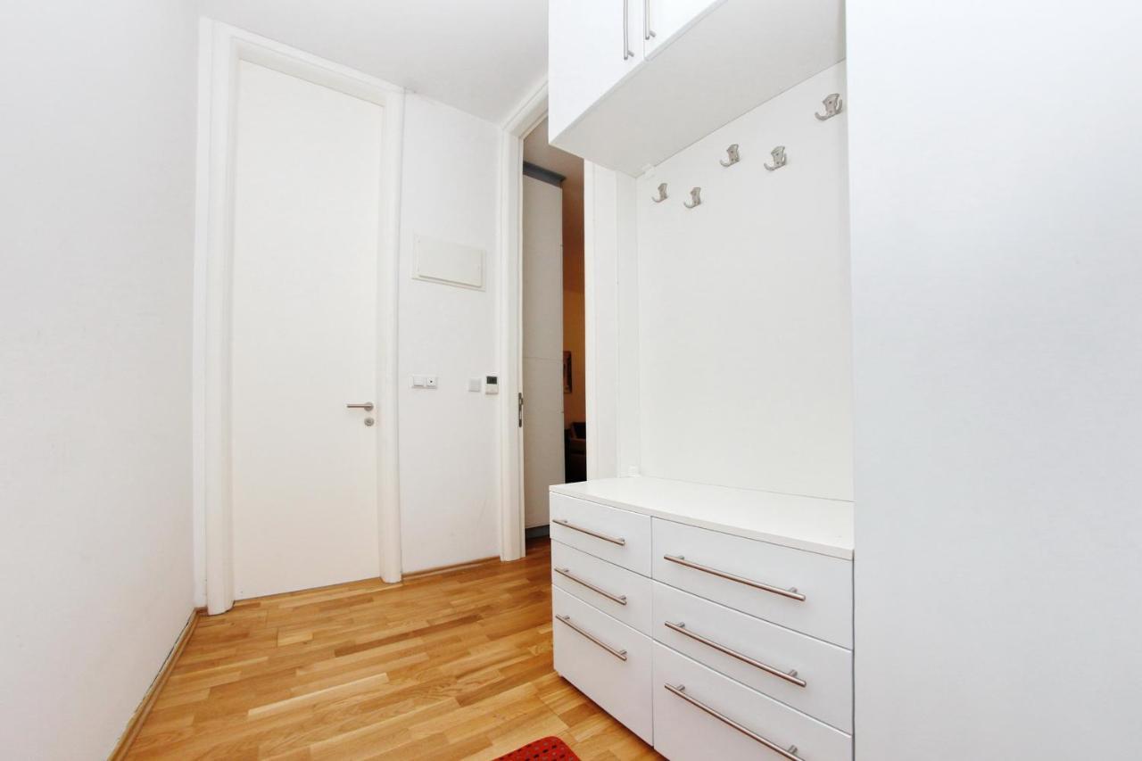 Апартаменти Apartman Centar- Free Parking Сараєво Екстер'єр фото